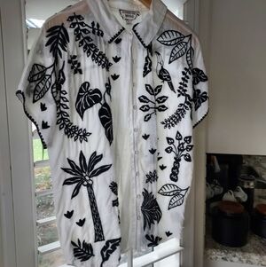 Johnny Was White and Black Embroidered Button-Up Shirt